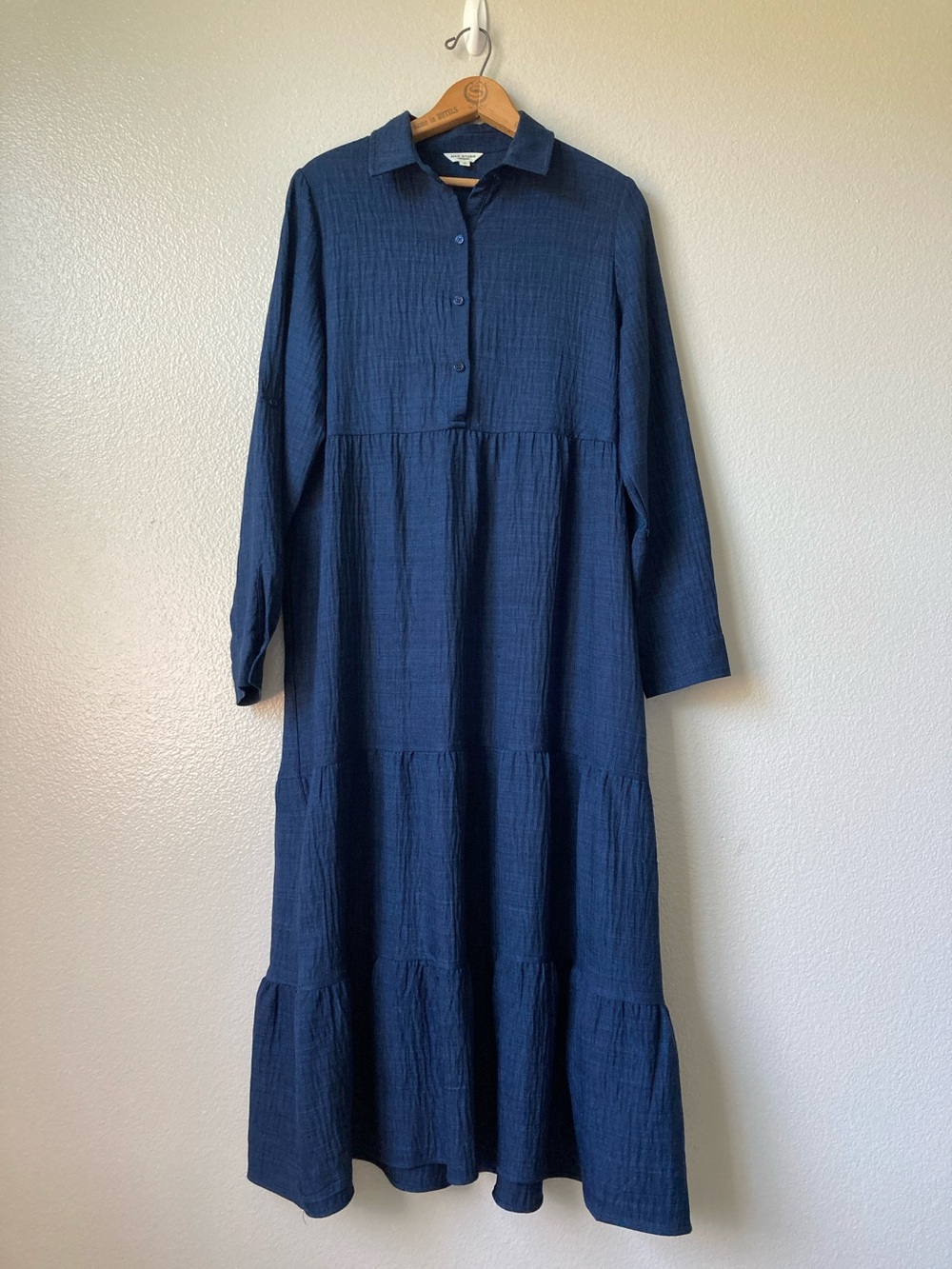 Max Studio London Tiered Long Sleeve Loose Fit Pockets boho Modest sz M